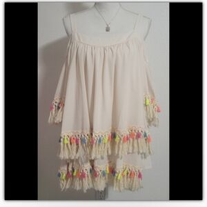 NWT Luxe Moda boho tassel top size large